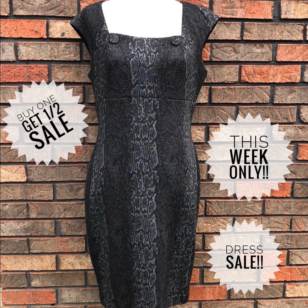 CALVIN KLEIN SIZE 10 SNAKESKIN PRINT CLASSIC FIT